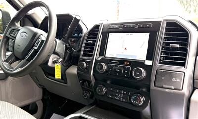 2022 Ford F-350 Super Duty XLT  Crew Cab XLT 4X4 - Photo 11 - Finksburg, MD 21048