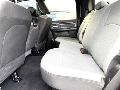 2021 RAM 3500 Crew Cab Big Horn 4X4 DRW - Photo 21 - Finksburg, MD 21048