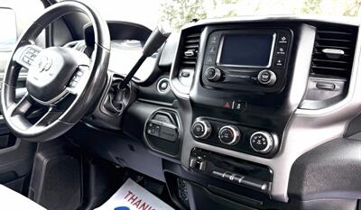 2021 RAM 3500 Crew Cab Big Horn 4X4 DRW - Photo 11 - Finksburg, MD 21048