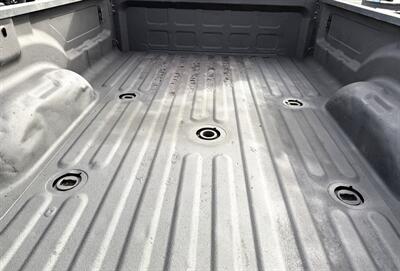 2021 RAM 3500 Crew Cab Big Horn 4X4 DRW - Photo 10 - Finksburg, MD 21048