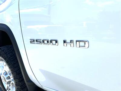 2023 Chevrolet Silverado 2500 LT  Crew Cab LT 4X4 - Photo 32 - Finksburg, MD 21048