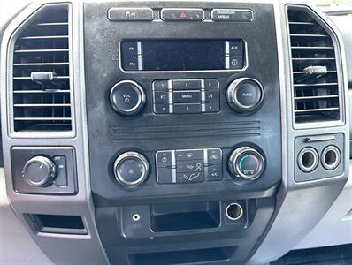 2017 Ford F-250 XL  Crew Cab XL 4X4 - Photo 15 - Finksburg, MD 21048