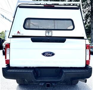 2017 Ford F-250 XL  Crew Cab XL 4X4 - Photo 8 - Finksburg, MD 21048