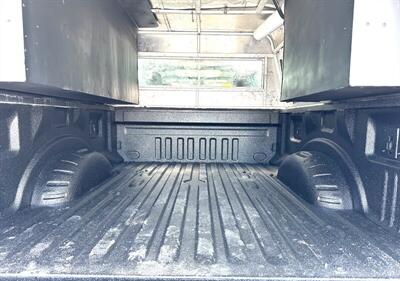 2017 Ford F-250 XL  Crew Cab XL 4X4 - Photo 10 - Finksburg, MD 21048