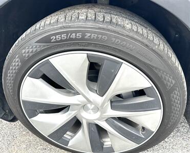 2021 Tesla Model Y Long Range  Long Range - Photo 32 - Finksburg, MD 21048