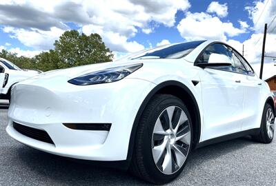 2021 Tesla Model Y Long Range  Long Range - Photo 2 - Finksburg, MD 21048