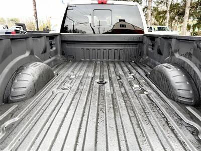 2017 Ford F-350 Lariat Ext Cab Lariat 4X4 - Photo 10 - Finksburg, MD 21048