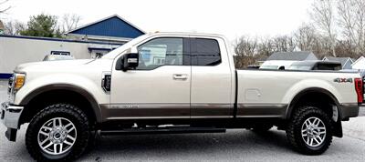 2017 Ford F-350 Lariat Ext Cab Lariat 4X4 - Photo 7 - Finksburg, MD 21048