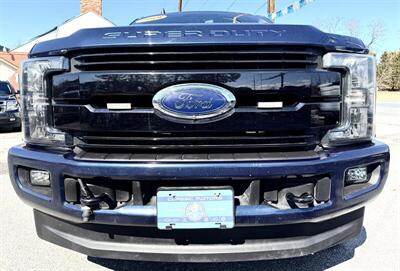 2019 Ford F-250 Lariat  Crew Cab LARIAT 4X4 - Photo 5 - Finksburg, MD 21048
