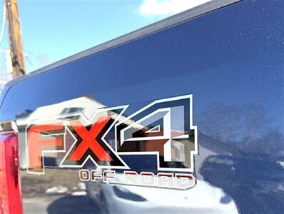 2019 Ford F-250 Lariat  Crew Cab LARIAT 4X4 - Photo 22 - Finksburg, MD 21048