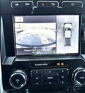 2019 Ford F-250 Lariat  Crew Cab LARIAT 4X4 - Photo 16 - Finksburg, MD 21048