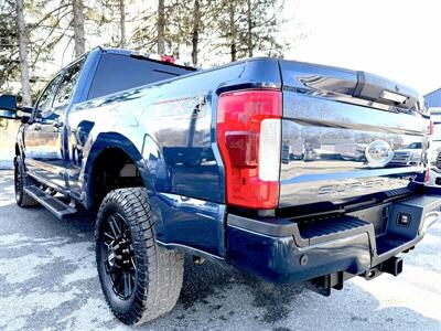 2019 Ford F-250 Lariat  Crew Cab LARIAT 4X4 - Photo 8 - Finksburg, MD 21048