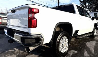 2023 Chevrolet Silverado 2500  Crew Cab LT 4X4 - Photo 3 - Finksburg, MD 21048