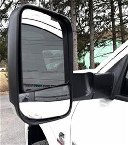 2018 RAM 3500  Crew Cab LARAMIE 4X4 DRW - Photo 31 - Finksburg, MD 21048