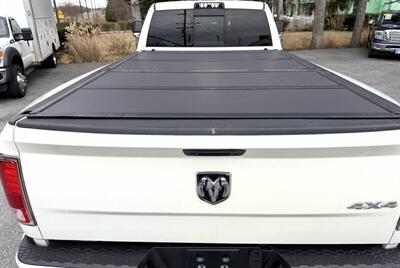 2018 RAM 3500  Crew Cab LARAMIE 4X4 DRW - Photo 10 - Finksburg, MD 21048
