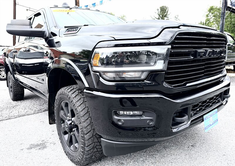 2019 RAM 2500  Crew Cab Laramie 4X4 - Photo 1 - Finksburg, MD 21048