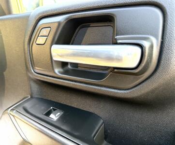 2023 GMC Sierra 2500 Pro Crew Cab PRO 4X4 - Photo 25 - Finksburg, MD 21048