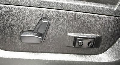 2019 RAM 3500 Laramie  Crew Cab LARAMIE FLAT BED 4X4 DRW - Photo 33 - Finksburg, MD 21048