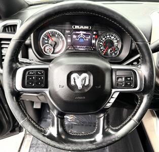 2019 RAM 3500 Laramie  Crew Cab LARAMIE FLAT BED 4X4 DRW - Photo 15 - Finksburg, MD 21048