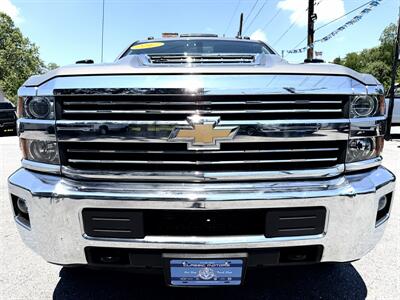 2017 Chevrolet Silverado 3500 Ext Cab LT 4X4 - Photo 5 - Finksburg, MD 21048