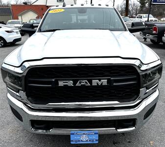 2022 RAM 3500 Tradesman  Crew Cab Tradesman 4X4 DRW - Photo 4 - Finksburg, MD 21048