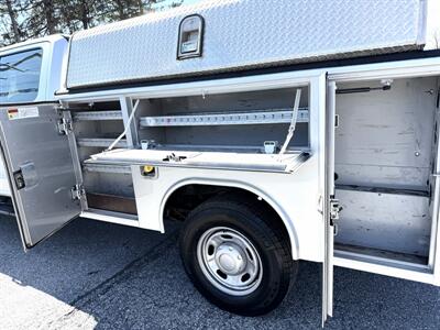 2019 Ford F-250  Crew Cab UTILITY BED 4X4 - Photo 11 - Finksburg, MD 21048