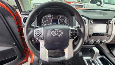 2017 Toyota Tundra  Crew Cab SR5 4X4 - Photo 25 - Finksburg, MD 21048