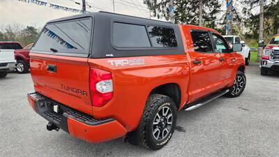 2017 Toyota Tundra  Crew Cab SR5 4X4 - Photo 8 - Finksburg, MD 21048