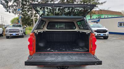 2017 Toyota Tundra  Crew Cab SR5 4X4 - Photo 6 - Finksburg, MD 21048