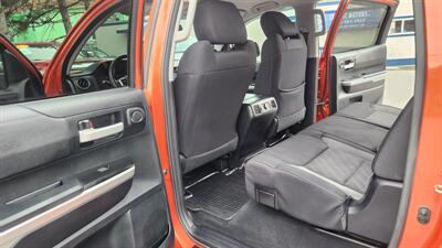 2017 Toyota Tundra  Crew Cab SR5 4X4 - Photo 15 - Finksburg, MD 21048