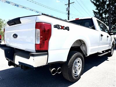 2019 Ford F-350  Crew Cab XL 4X4 - Photo 3 - Finksburg, MD 21048