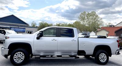 2022 Chevrolet Silverado 2500 LT Crew Cab LT 4X4 - Photo 7 - Finksburg, MD 21048