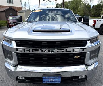 2022 Chevrolet Silverado 2500 LT Crew Cab LT 4X4 - Photo 6 - Finksburg, MD 21048