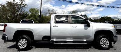 2022 Chevrolet Silverado 2500 LT Crew Cab LT 4X4 - Photo 4 - Finksburg, MD 21048