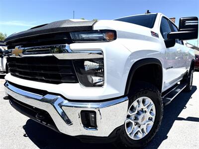 2024 Chevrolet Silverado 2500  Crew Cab LT 4X4 - Photo 2 - Finksburg, MD 21048