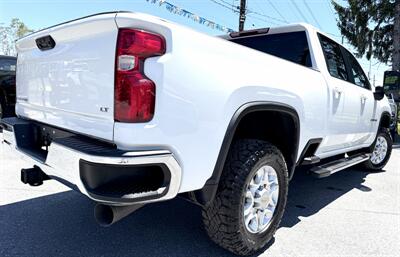 2024 Chevrolet Silverado 2500  Crew Cab LT 4X4 - Photo 3 - Finksburg, MD 21048