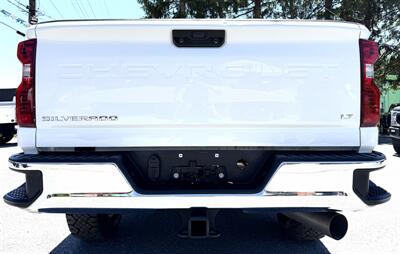 2024 Chevrolet Silverado 2500  Crew Cab LT 4X4 - Photo 9 - Finksburg, MD 21048