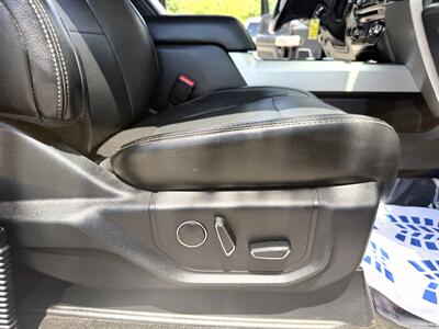 2017 Ford F-350  Crew Cab LARIAT 4X4 - Photo 25 - Finksburg, MD 21048