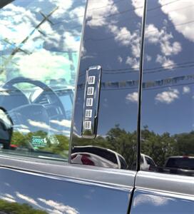 2017 Ford F-350  Crew Cab LARIAT 4X4 - Photo 33 - Finksburg, MD 21048