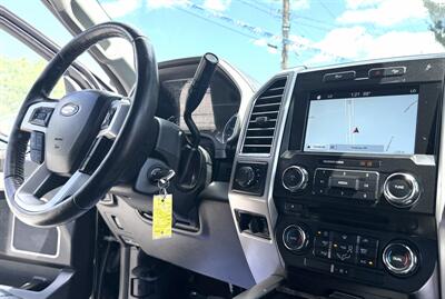 2017 Ford F-350  Crew Cab LARIAT 4X4 - Photo 12 - Finksburg, MD 21048