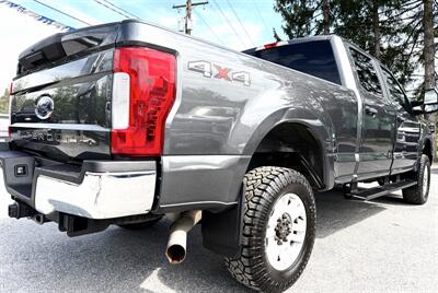 2018 Ford F-250  Crew Cab STX 4X4 - Photo 3 - Finksburg, MD 21048