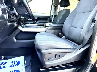 2019 Chevrolet Silverado 2500 LT  Crew Cab LT 4X4 - Photo 18 - Finksburg, MD 21048
