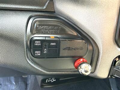 2019 RAM 2500  Crew Cab Tradesman 4X4 - Photo 18 - Finksburg, MD 21048