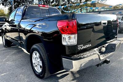 2012 Toyota Tundra Grade  Double Cab 4X4 - Photo 6 - Finksburg, MD 21048