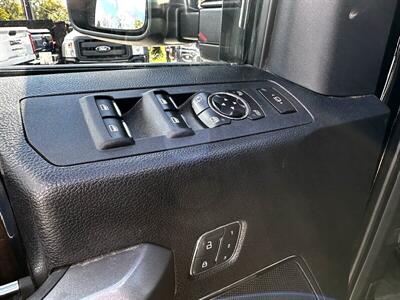 2017 Ford F-350 Platinum  Crew Cab Platinum 4X4 - Photo 32 - Finksburg, MD 21048