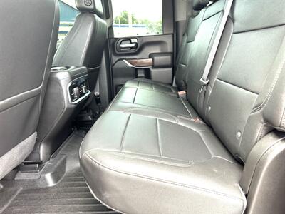 2022 GMC Sierra 2500 SLT  Double Cab SLT 4X4 - Photo 19 - Finksburg, MD 21048