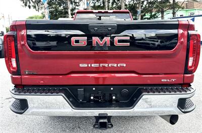 2022 GMC Sierra 2500 SLT  Double Cab SLT 4X4 - Photo 8 - Finksburg, MD 21048