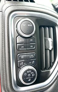 2022 GMC Sierra 2500 SLT  Double Cab SLT 4X4 - Photo 15 - Finksburg, MD 21048