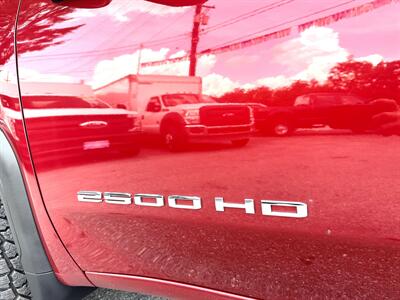 2022 GMC Sierra 2500 SLT  Double Cab SLT 4X4 - Photo 20 - Finksburg, MD 21048
