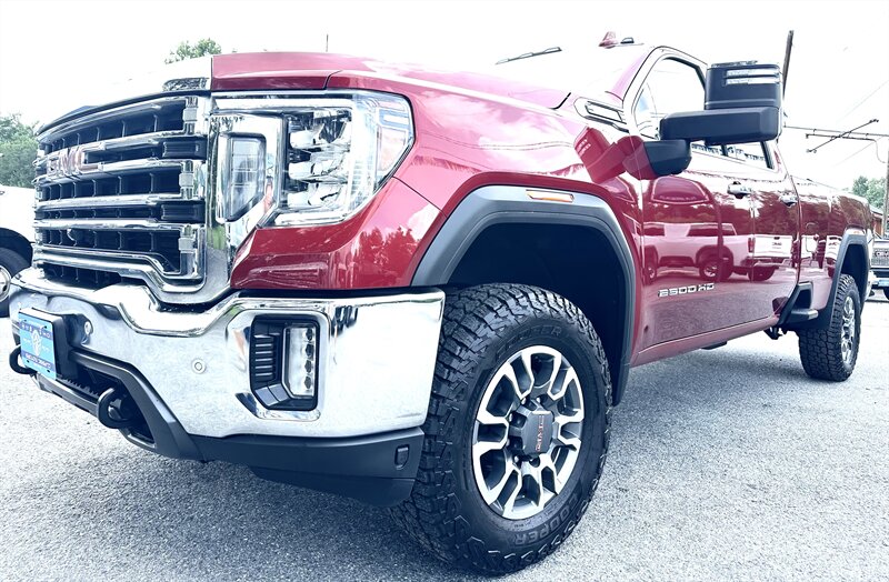 2022 GMC Sierra 2500 SLT  Double Cab SLT 4X4